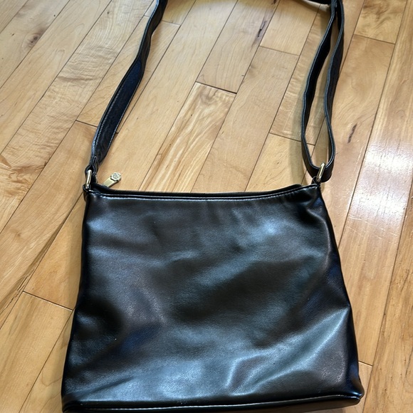 Fiorelli Purse with Snakeskin Pattern - Picture 3 of 9